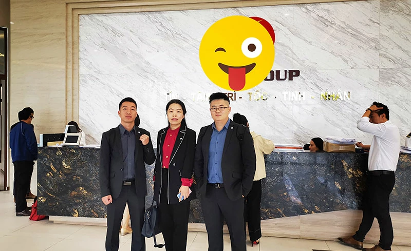 EMAC sales Team Visiting Vietnam 2019 800x489 EMAC sales Team Visiting Vietnam 2019